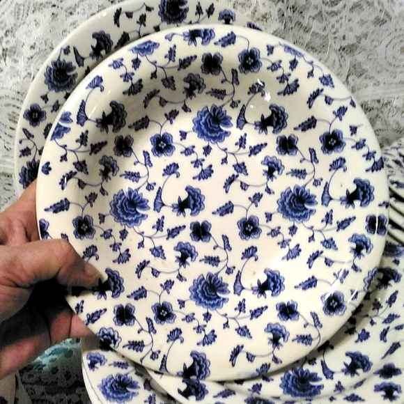 Beautiful Set for 6 Rimmed Soup Bowls! , Early Vintage Pier 1 Imports! - Picture 4 of 8